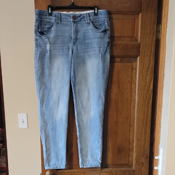 Democracy Blue Skinny Jeans - Picture 1 of 6